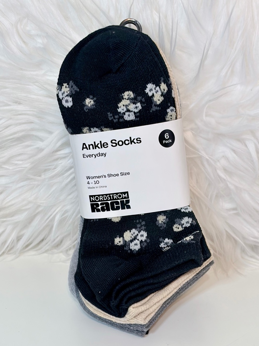Nordstrom Rack Women's Everyday Ankle Socks 6 pairs Size 4-10 NWT